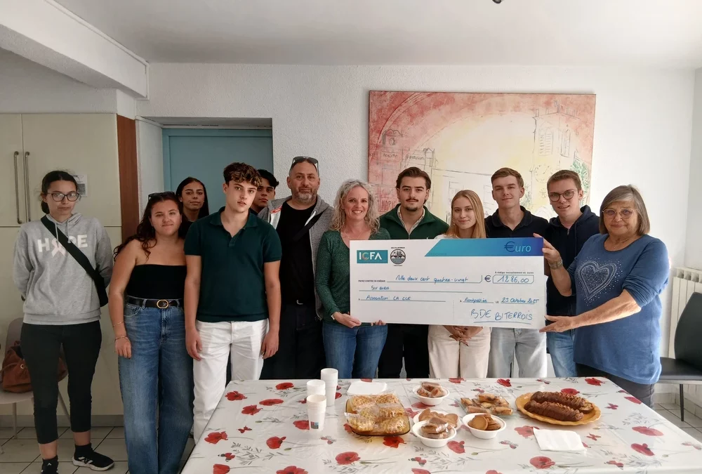 2025 10 23 remise chèhque école St Joseph Béziers 1.286 €